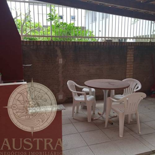 APARTAMENTO TRREO QUADRA MAR