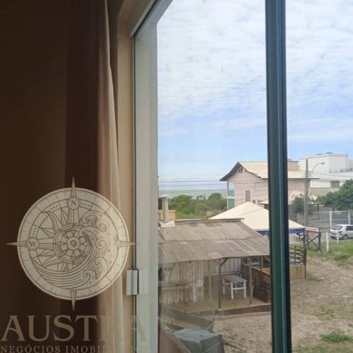 APARTAMENTO TRREO QUADRA MAR