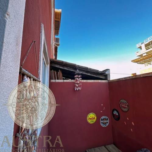 APARTAMENTO TRREO QUADRA MAR