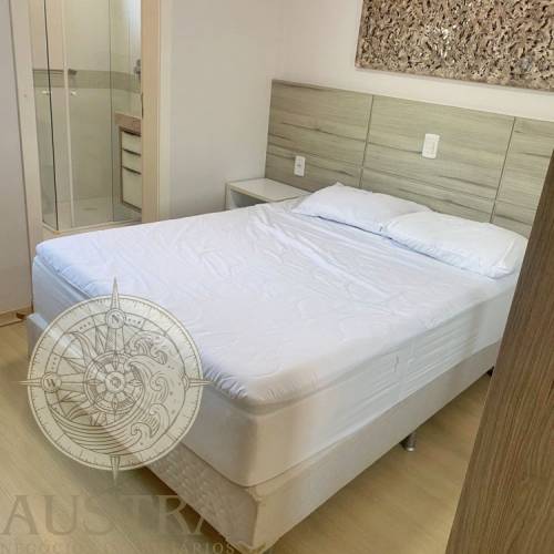 Sobrado em condomnio beira mar com piscina