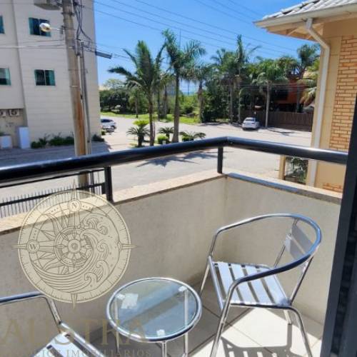 Apartamento com 03 dormitrios 