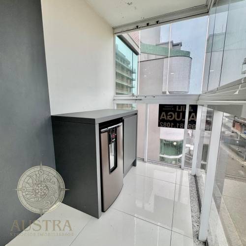 Apartamento com 02 su�tes em Bombas