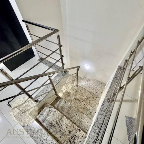 Apartamento com 02 su�tes em Bombas