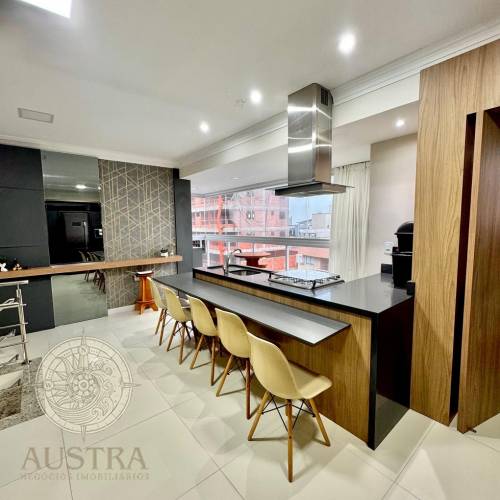 Apartamento com 02 su�tes em Bombas