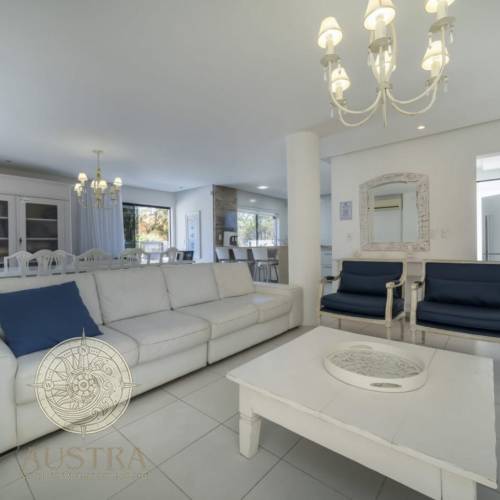Casa para at� 22 pessoas com piscina aquecida