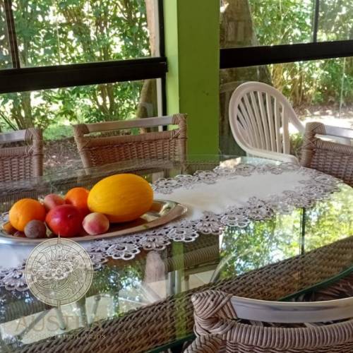 Ampla residncia no Mariscal