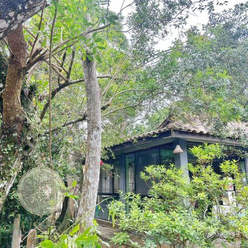 Ampla residncia no Mariscal