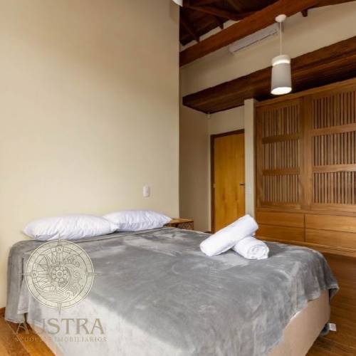 Casa Entre Mares