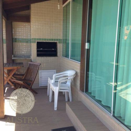 Casa frente mar na praia da Concei��o