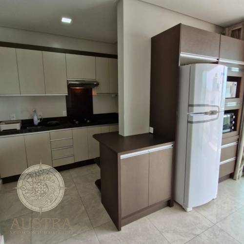 Cobertura duplex com vista mar