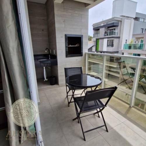 Cobertura duplex com vista mar