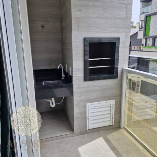 Cobertura duplex com vista mar
