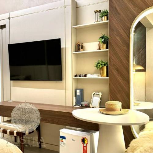 Apartamento com jacuzzi e vista para o mar