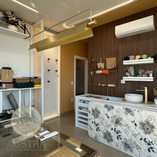 Apartamento com jacuzzi e vista para o mar