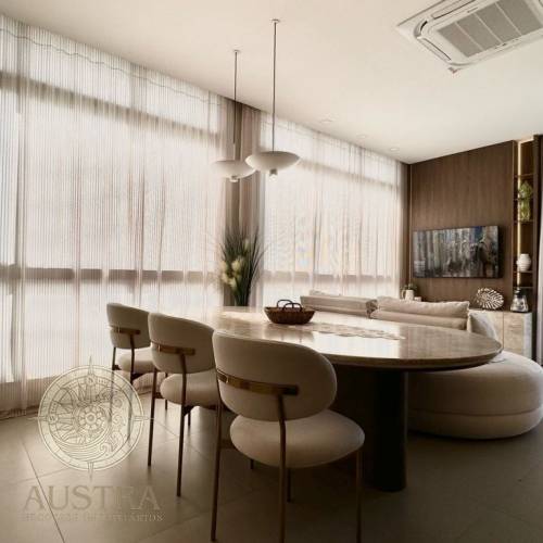 Apartamento com jacuzzi e vista para o mar