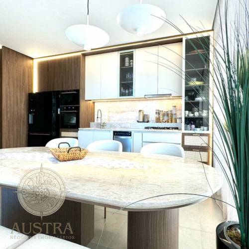 Apartamento com jacuzzi e vista para o mar