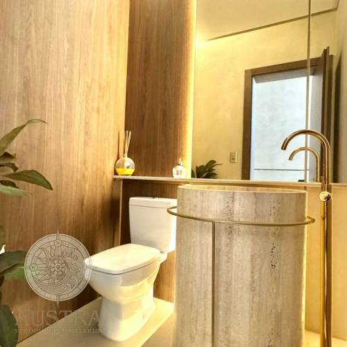 Apartamento com jacuzzi e vista para o mar