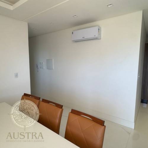 Apartamento com 03 su�tes