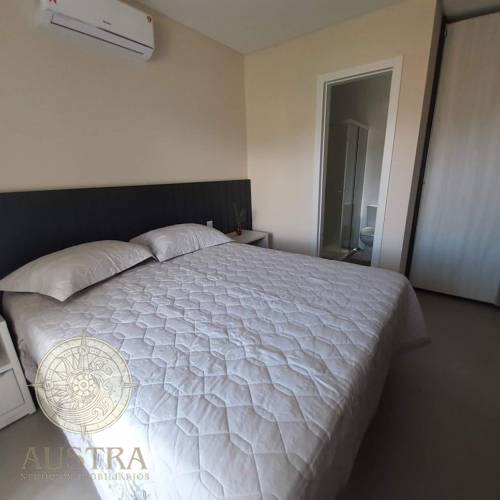 Apartamento com 03 dormit�rios