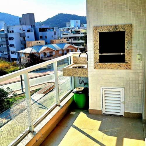 Apartamento com 03 dormit�rios