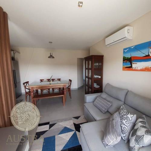Apartamento com 03 dormit�rios