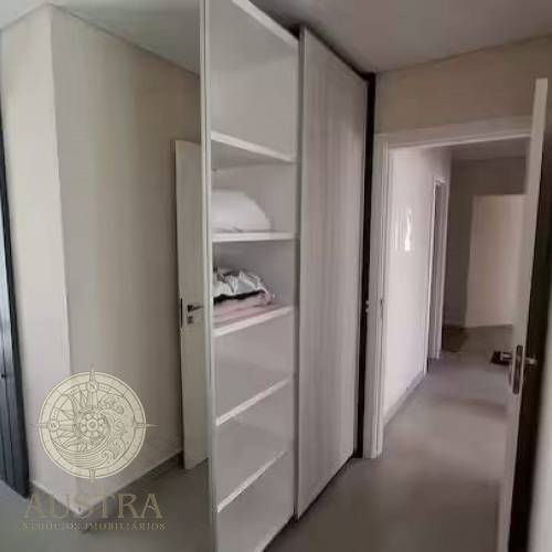 Apartamento com 03 dormit�rios