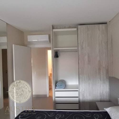 Apartamento com 03 dormit�rios