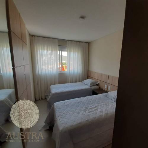 Apartamento com 03 dormit�rios
