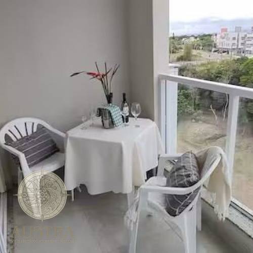Apartamento com 03 dormit�rios