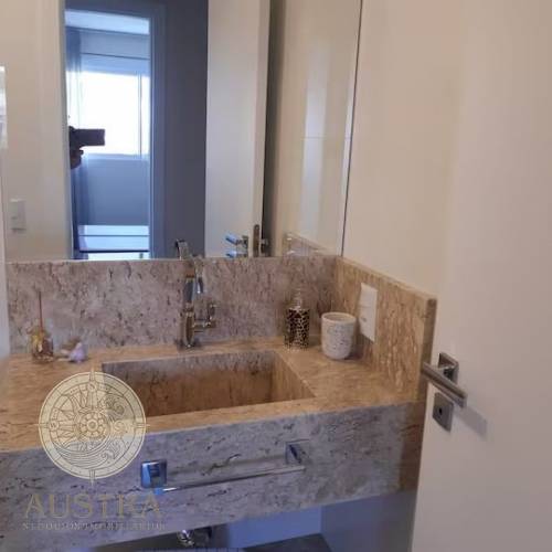 Apartamento com 03 dormit�rios