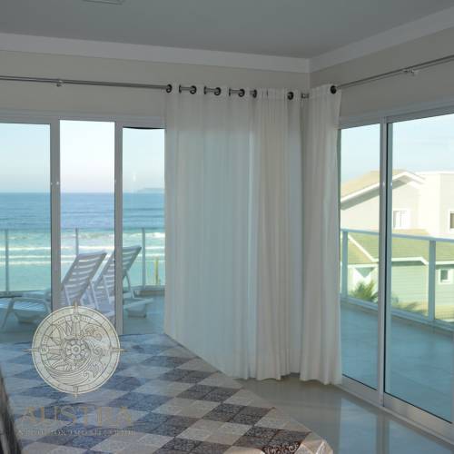 Cobertura duplex no Canto Grande