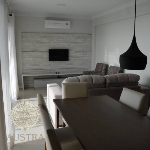 Cobertura duplex no Canto Grande