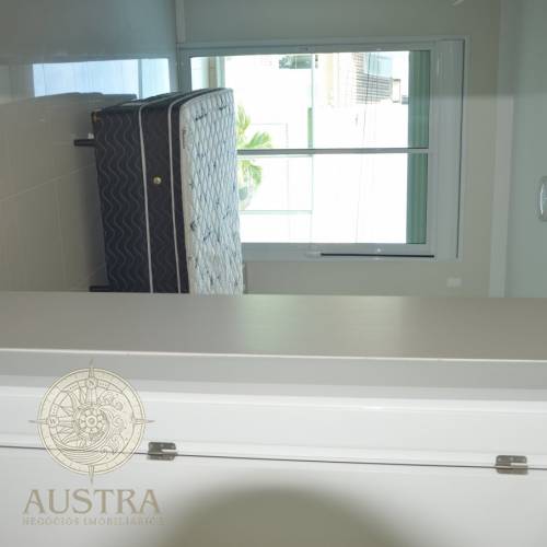 Apartamento com 02 su�tes 