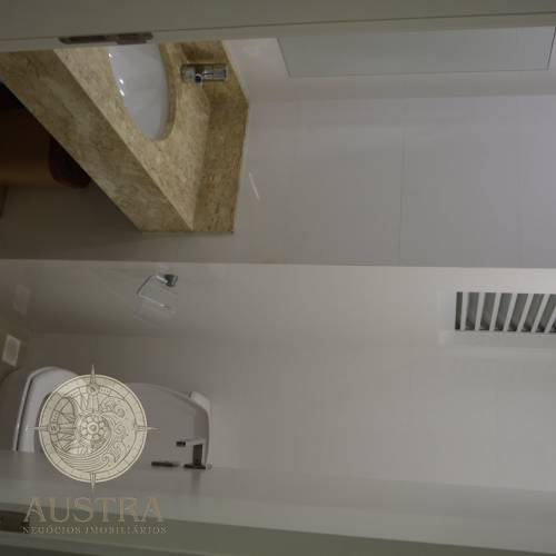 Apartamento com 02 su�tes 