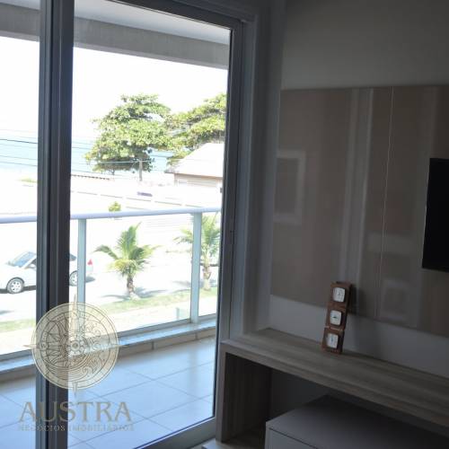 Apartamento com 02 su�tes 