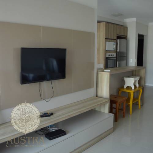 Apartamento com 02 su�tes 