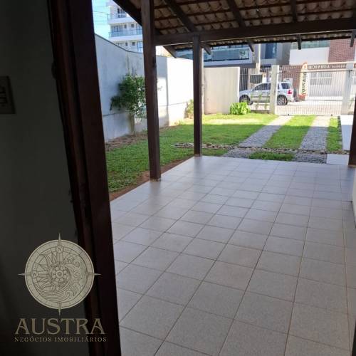 Casa com piscina