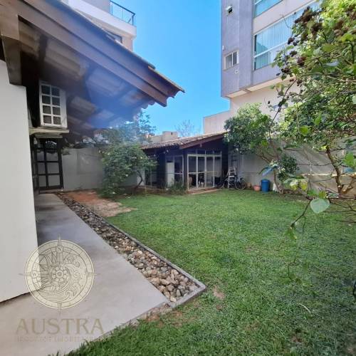 Casa com piscina