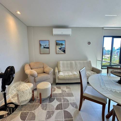 Cobertura duplex com vista para o mar