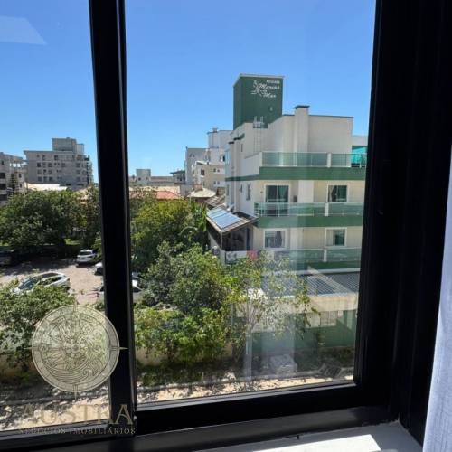 Apartamento no Canto Grande
