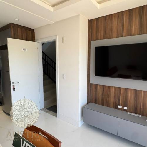 Apartamento no Canto Grande