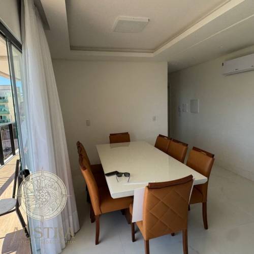 Apartamento no Canto Grande