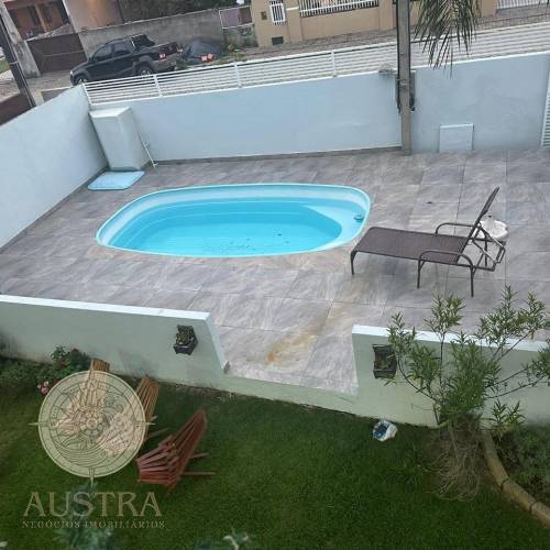 Casa com piscina
