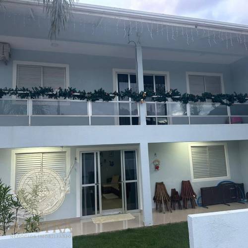 Casa com piscina