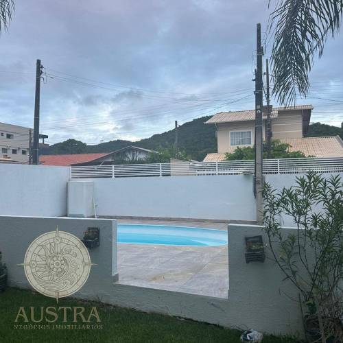 Casa com piscina