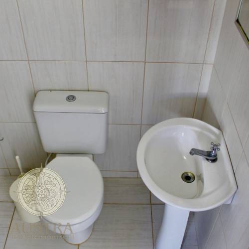 Casa com piscina para loca��o anual (LOCADA)
