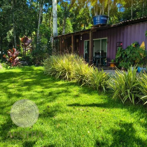 Terreno com Container Faturando Airbnb