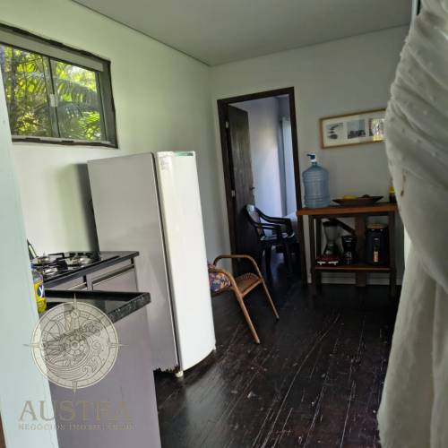 Terreno com Container Faturando Airbnb