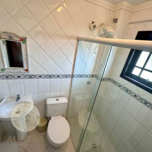 Sobrado com piscina