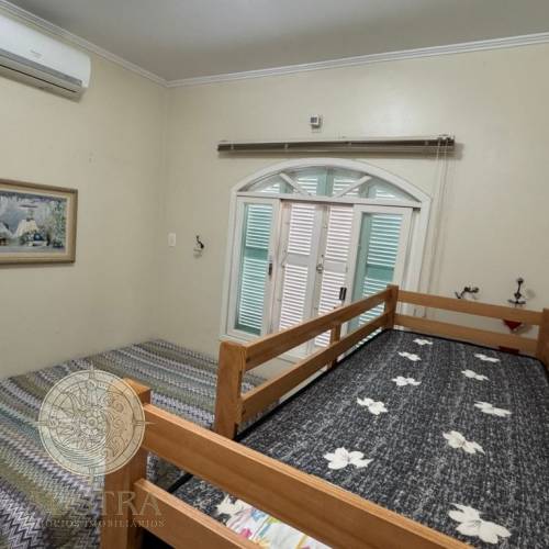 Casa com piscina